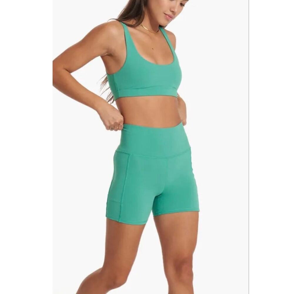 Vuori Studio Pocket Shorts Bergamot size XS